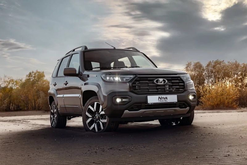 LADA NIVA Travel